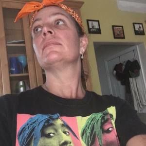 Meet your Posher, Angie